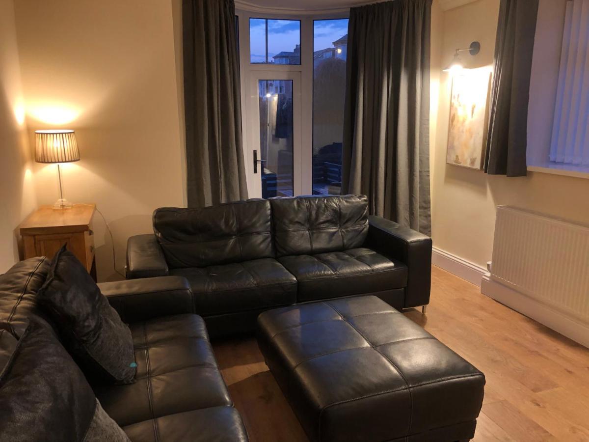 Roker Cottage, luxury seaside apartment, private parking, sky tv Sunderland  Exteriör bild