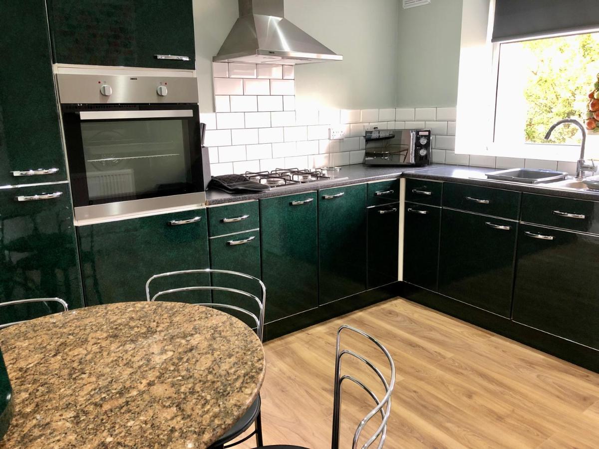 Roker Cottage, luxury seaside apartment, private parking, sky tv Sunderland  Exteriör bild