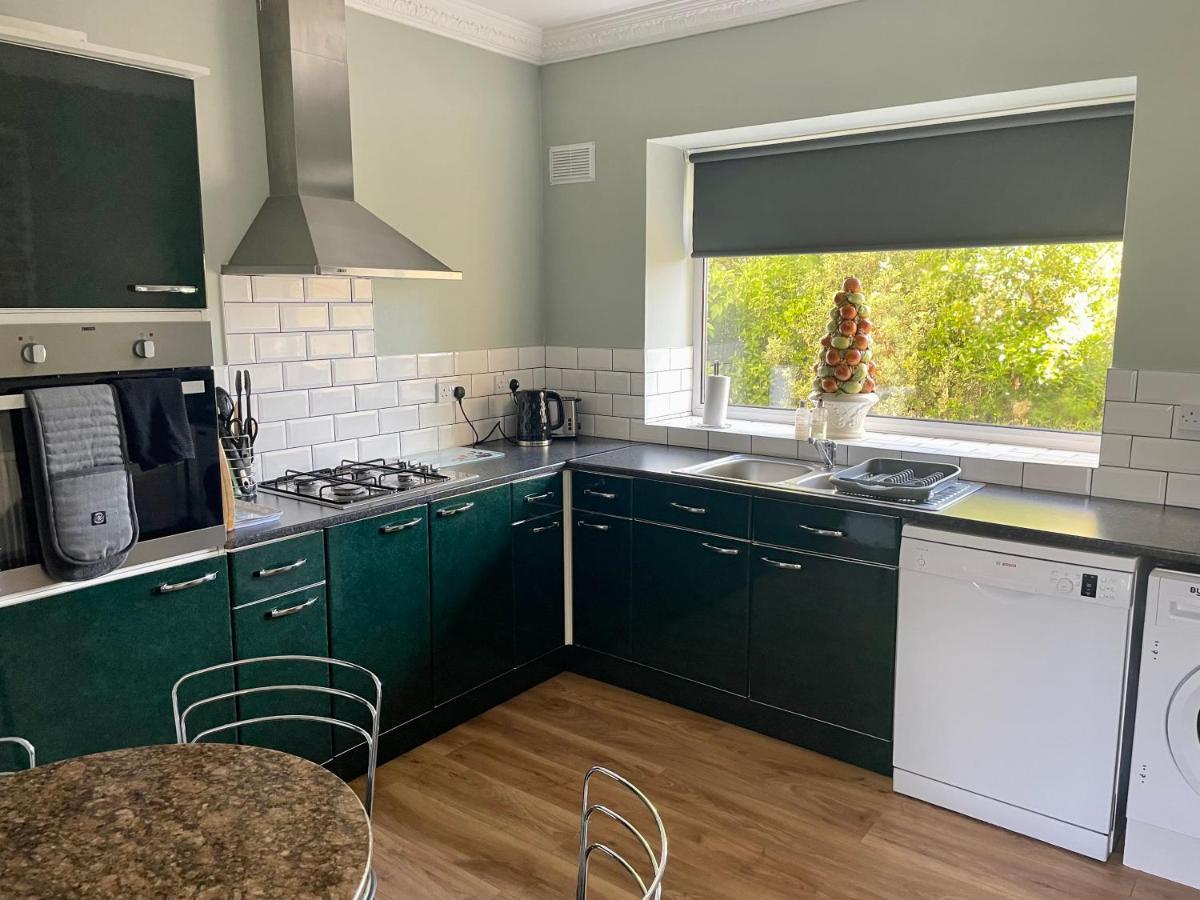 Roker Cottage, luxury seaside apartment, private parking, sky tv Sunderland  Exteriör bild