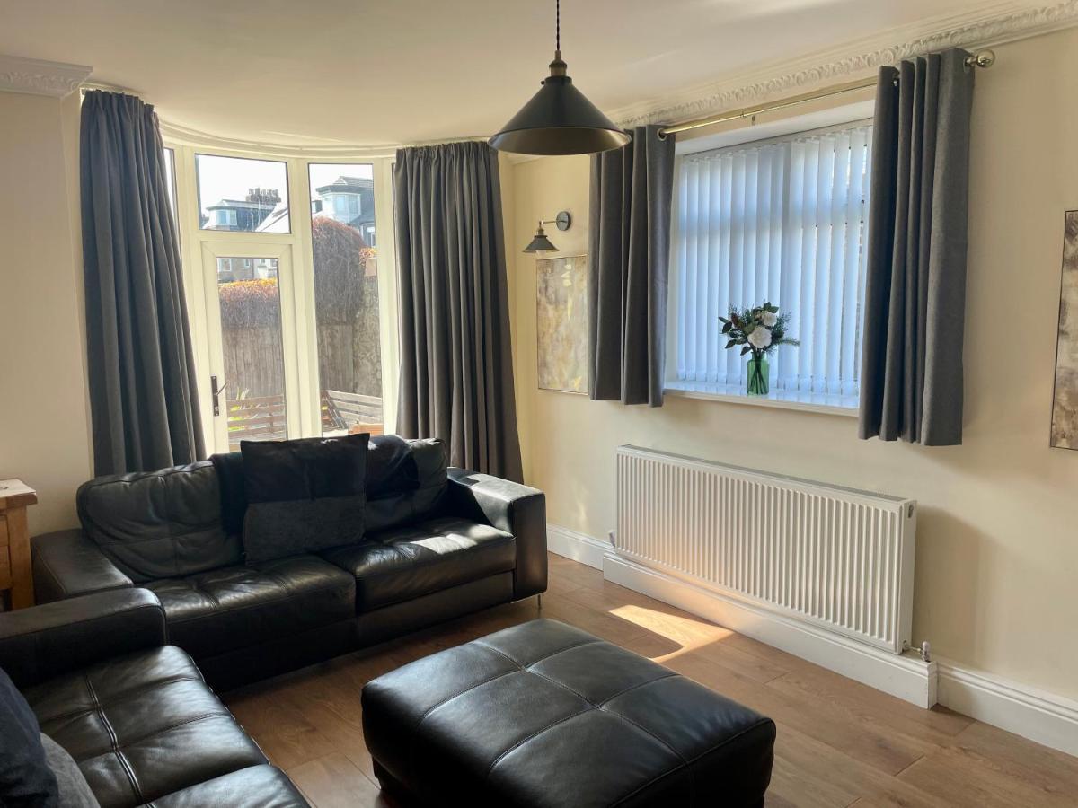 Roker Cottage, luxury seaside apartment, private parking, sky tv Sunderland  Exteriör bild