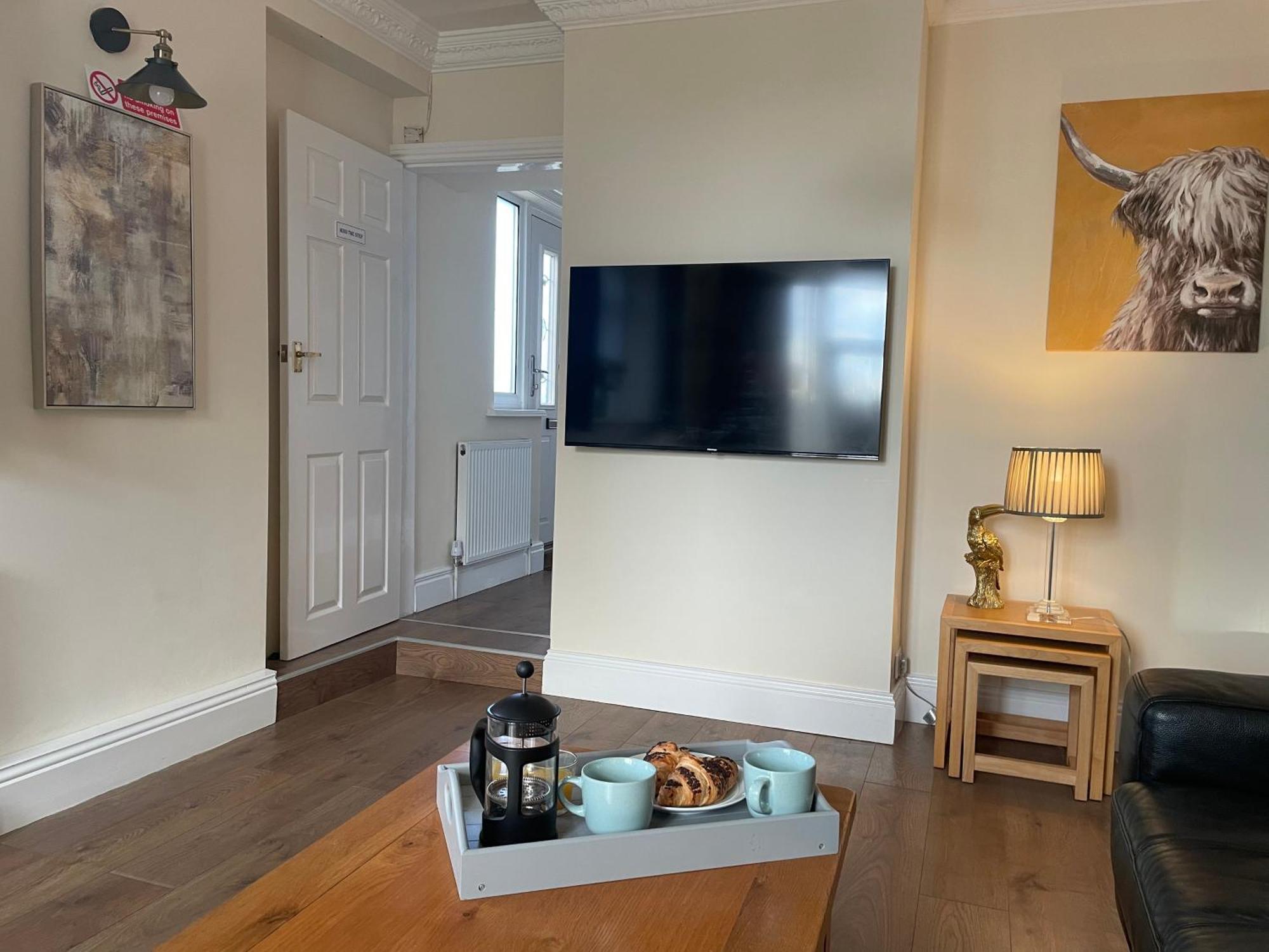 Roker Cottage, luxury seaside apartment, private parking, sky tv Sunderland  Exteriör bild